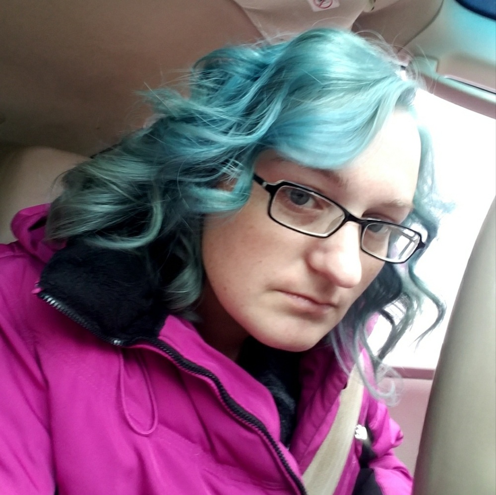 Meet your Posher, Kristy ๐ท๐ธ๐น - Picture 3 of 6